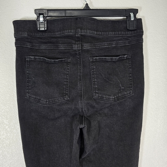 Spanx Vintage Distressed Ankle Skinny Jeans in Black Size Large Style 20213R - Picture 10 of 13